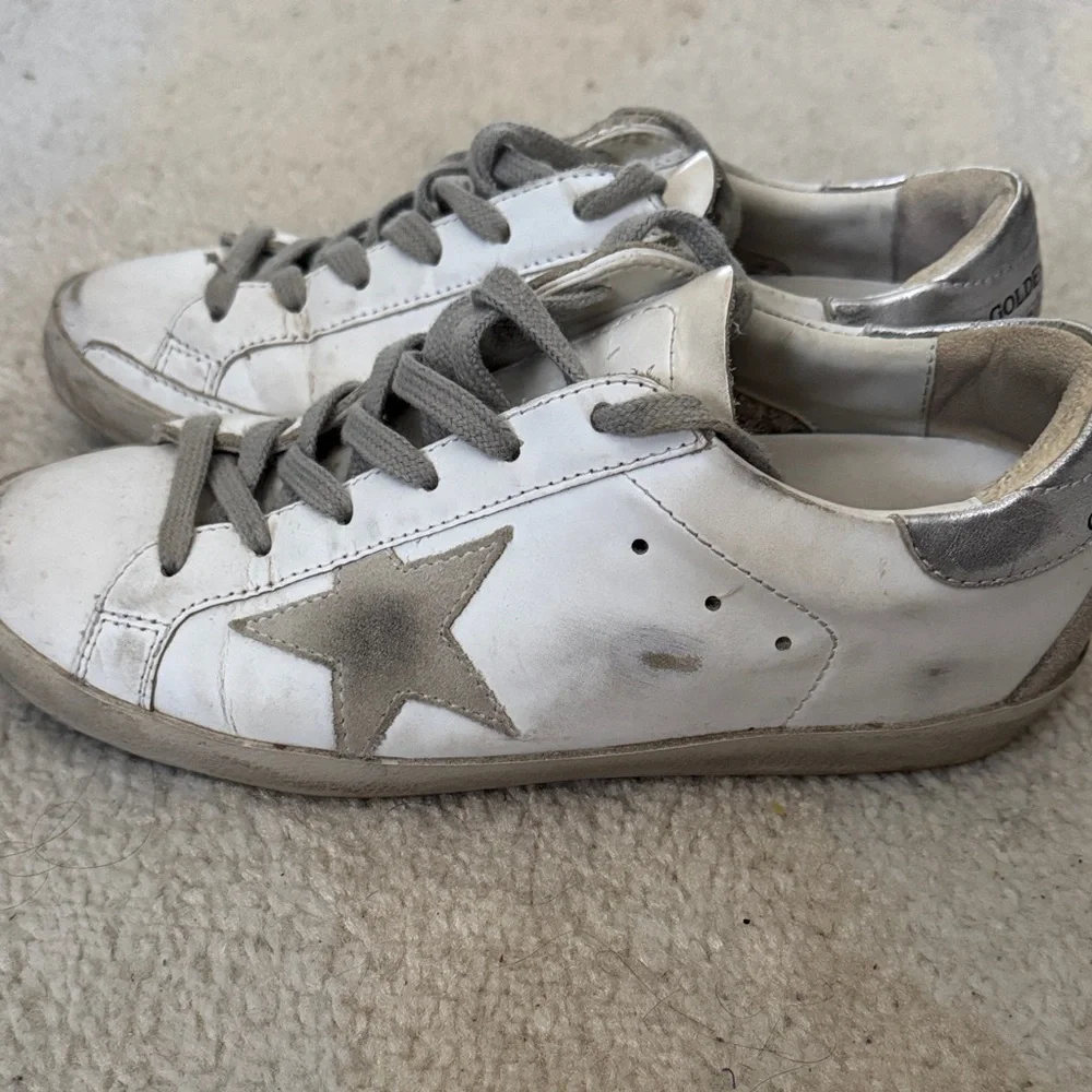 Golden Goose Superstar White Leather Low-Top Sneakers with Gray Silver size 6 - Picture 4 of 8